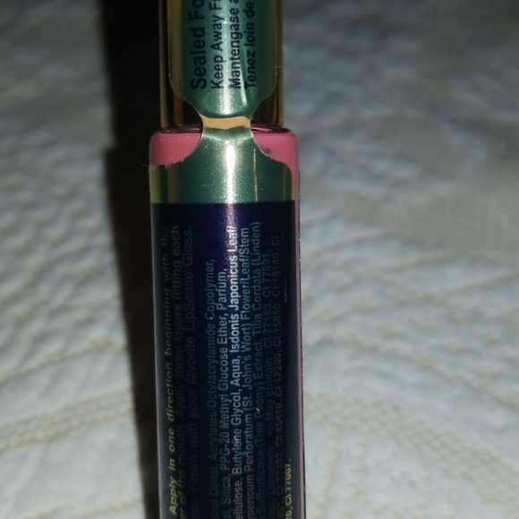 Lipsense - Dark Pink - Picture 1 of 2